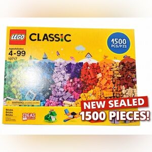 LEGO Classic 1500- Piece creative brick box set NEW sealed 10717